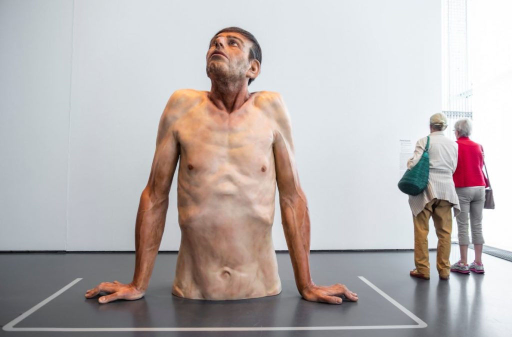 Hyperrealistic sculpture by Zharko Basheski, Ordinary Man, 2009-10